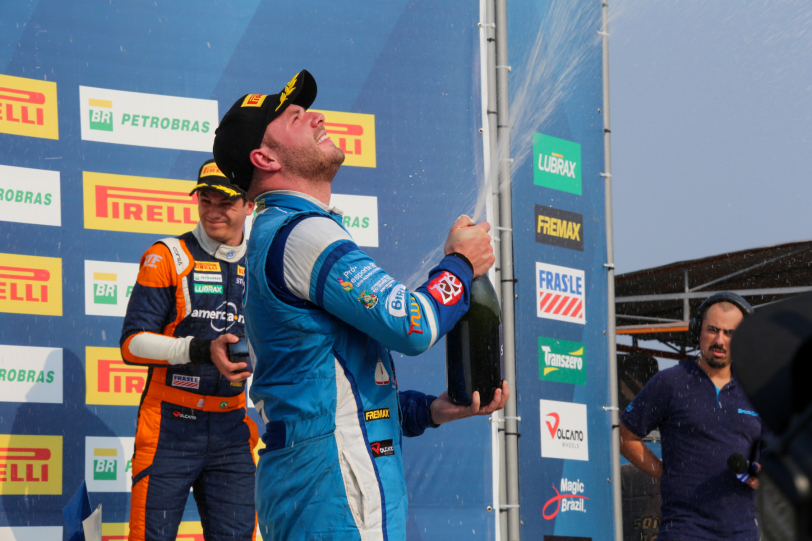 Stock Light: Robe fica em segundo lugar, na rodada dupla da quinta etapa