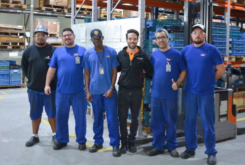 Viemar Automotive recebe a visita do piloto Márcio Campos